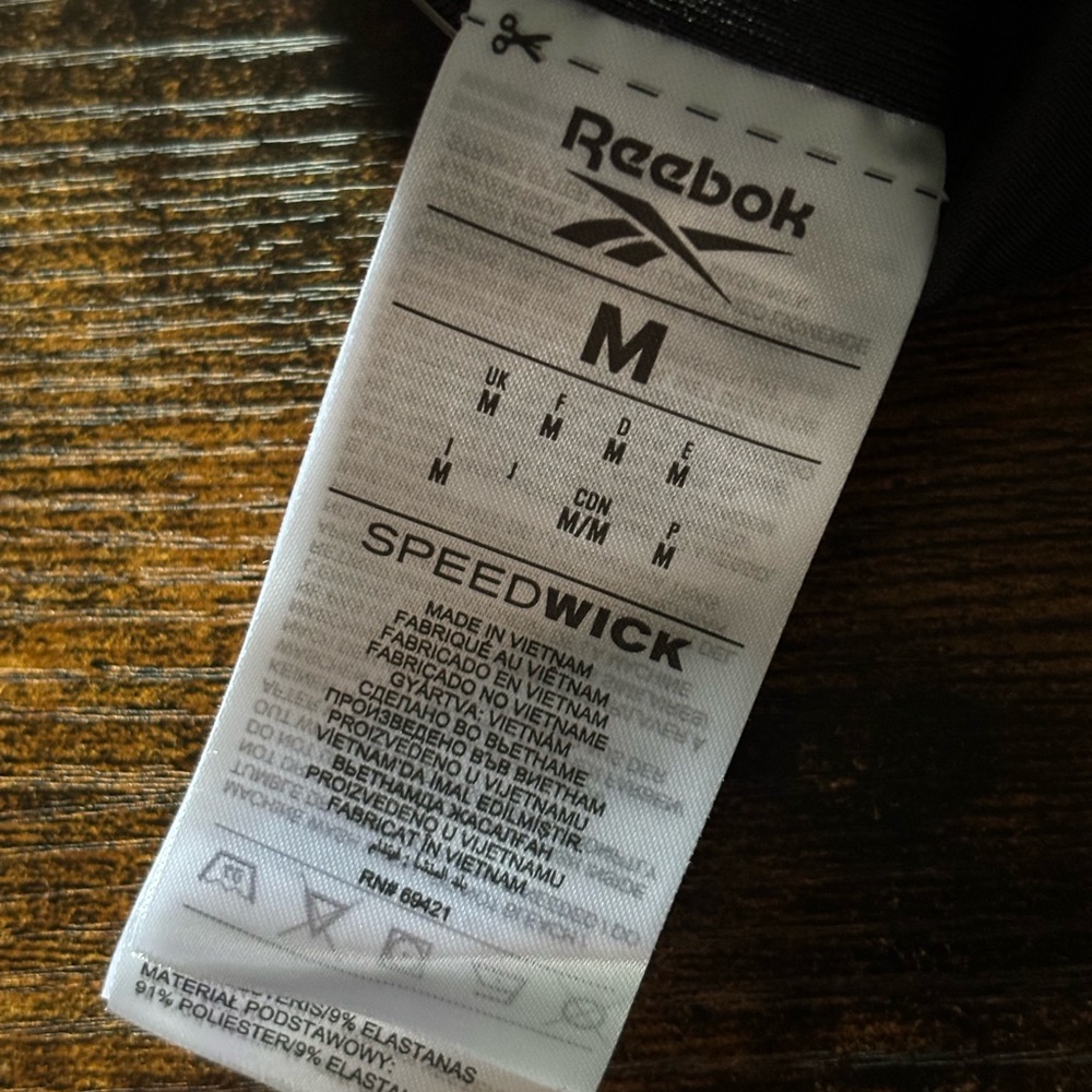 Reebok ID Train Racer Bra - Picture 8 of 10